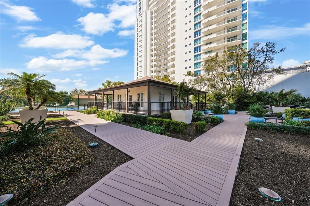 For Sale: $1,599,000 (2 beds, 2 baths, 2442 Square Feet)