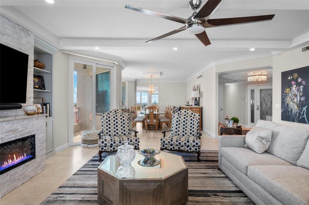 For Sale: $1,599,000 (2 beds, 2 baths, 2442 Square Feet)