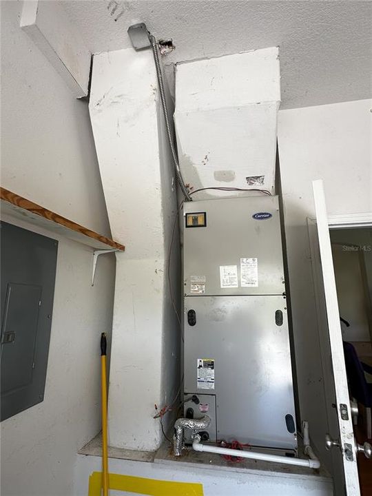 На продажу: $579,983 (4 спален, 2 ванн, 2404 Квадратных фут)