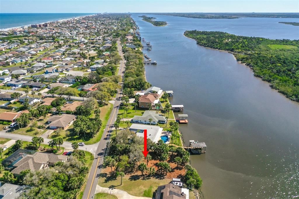 For Sale: $799,000 (0.33 acres)