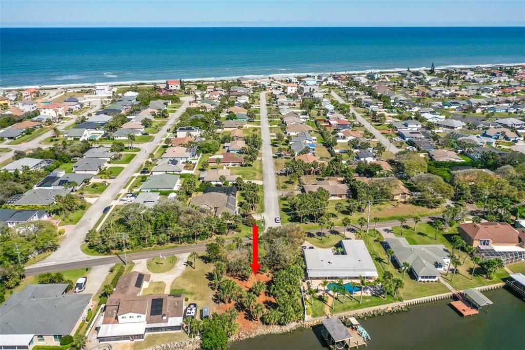 For Sale: $799,000 (0.33 acres)