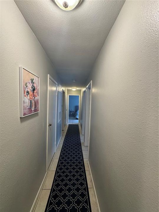 出租: $2,100 (3 贝兹, 2 浴室, 985 平方英尺)