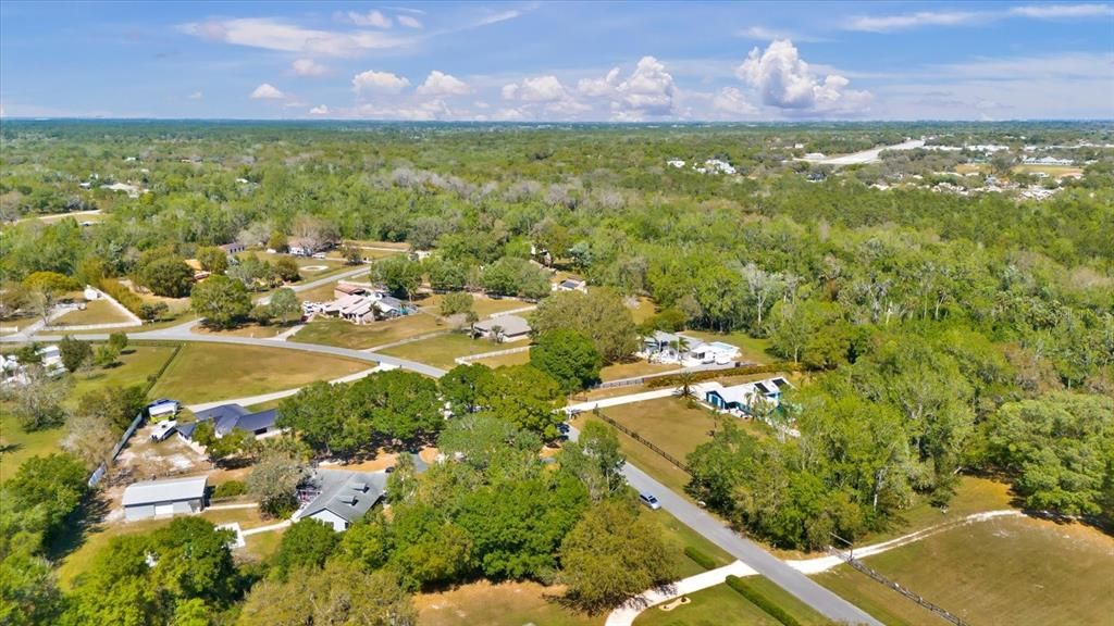 En Venta: $642,000 (5 camas, 2 baños, 2156 Pies cuadrados)