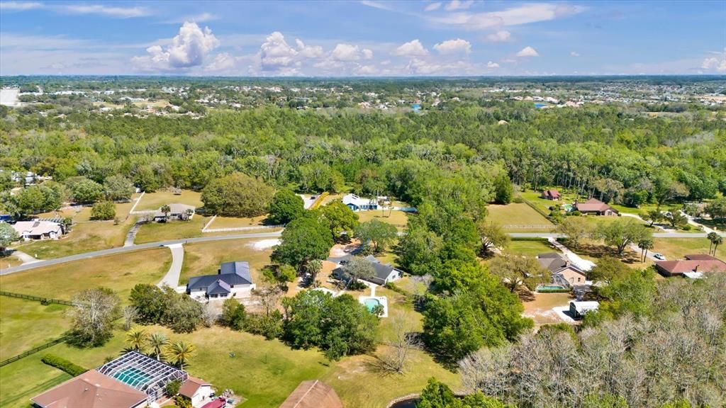 En Venta: $642,000 (5 camas, 2 baños, 2156 Pies cuadrados)