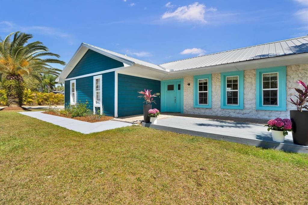 En Venta: $642,000 (5 camas, 2 baños, 2156 Pies cuadrados)