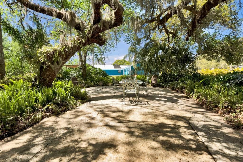 En Venta: $642,000 (5 camas, 2 baños, 2156 Pies cuadrados)