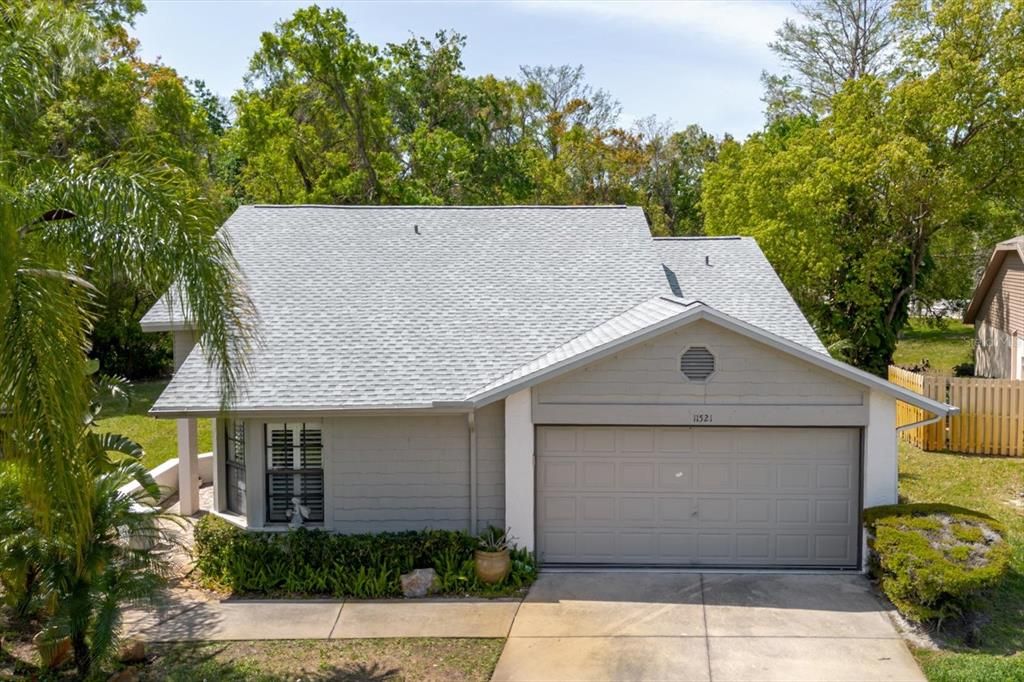 For Sale: $275,000 (2 beds, 2 baths, 1777 Square Feet)