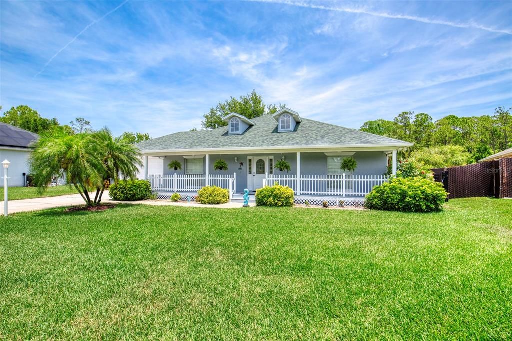 Recently Sold: $450,000 (3 beds, 2 baths, 1768 Square Feet)