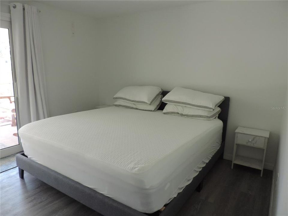 出租: $2,100 (1 贝兹, 1 浴室, 504 平方英尺)