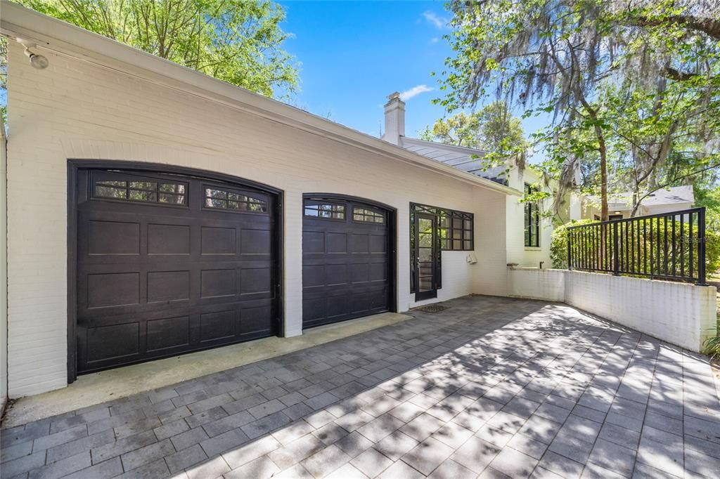 En Venta: $879,000 (3 camas, 3 baños, 2243 Pies cuadrados)