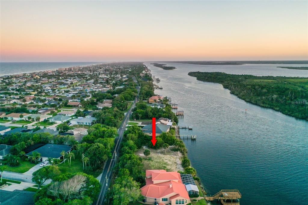 For Sale: $1,300,000 (0.30 acres)