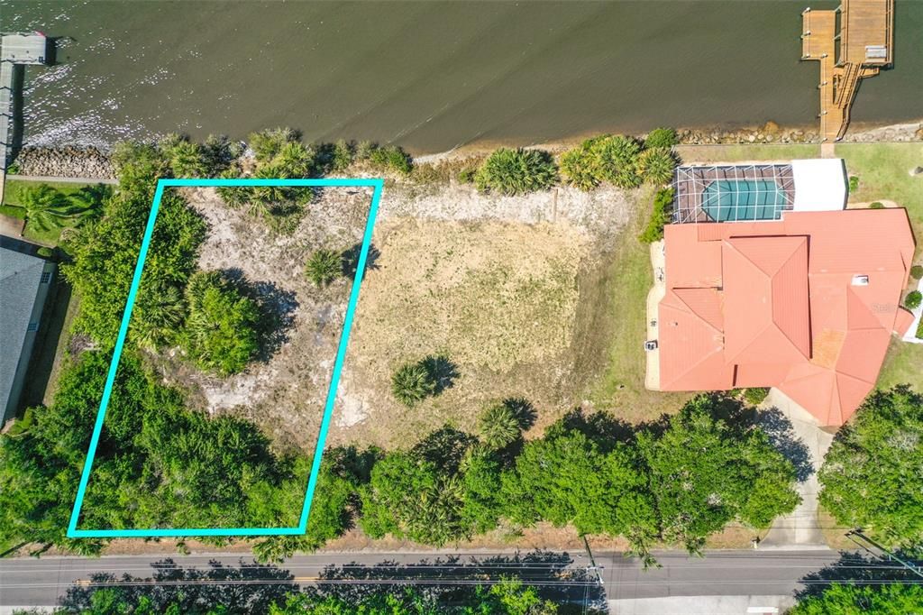 For Sale: $1,300,000 (0.30 acres)