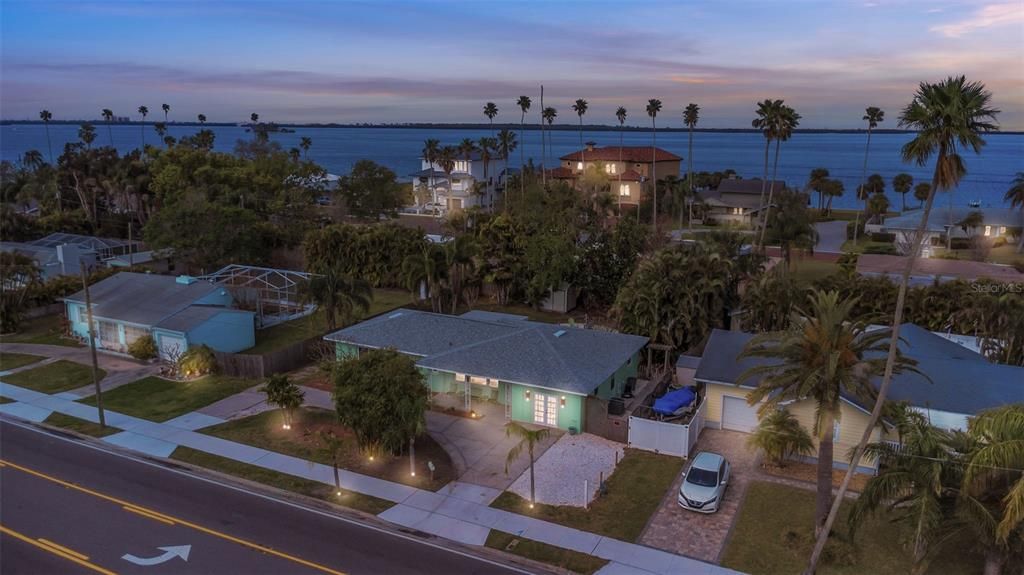 最近售出: $575,000 (2 贝兹, 2 浴室, 1494 平方英尺)