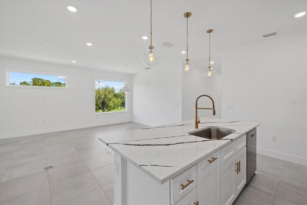 Active With Contract: $349,999 (3 beds, 2 baths, 1954 Square Feet)