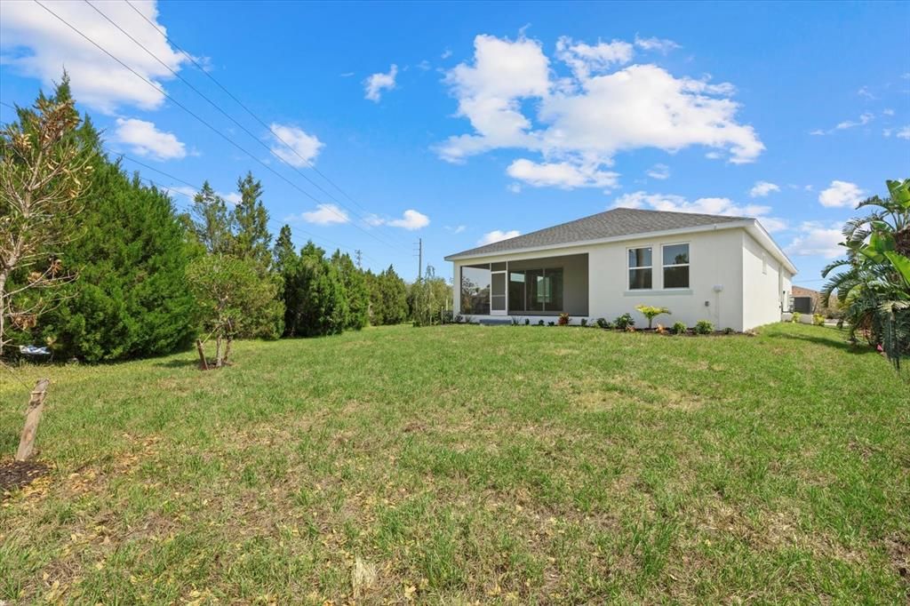 Active With Contract: $349,999 (3 beds, 2 baths, 1954 Square Feet)