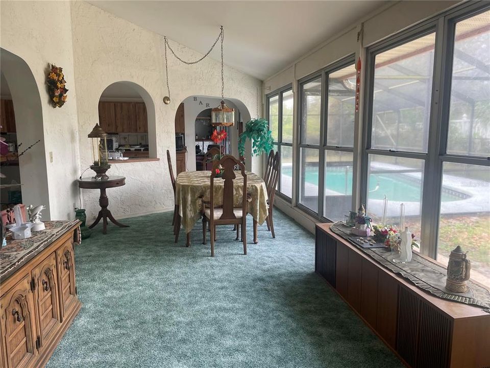 En Venta: $385,000 (3 camas, 3 baños, 2344 Pies cuadrados)