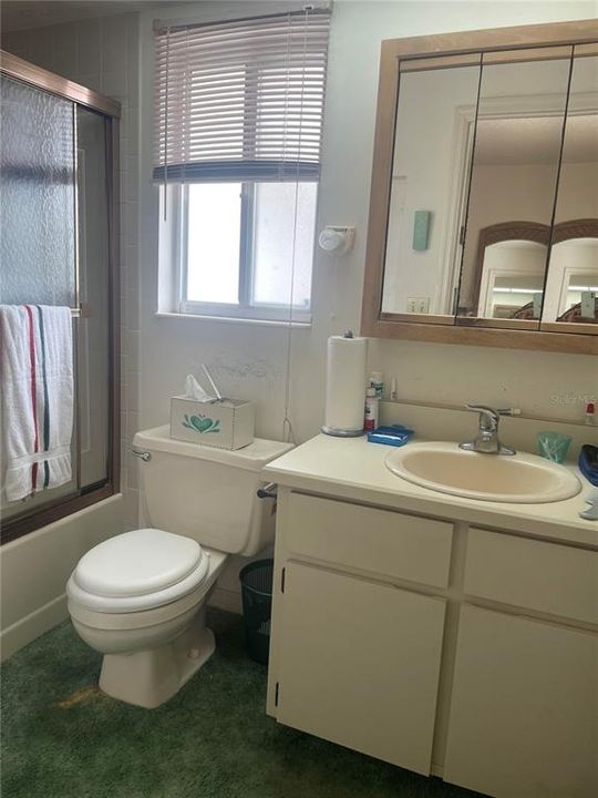 En Venta: $385,000 (3 camas, 3 baños, 2344 Pies cuadrados)