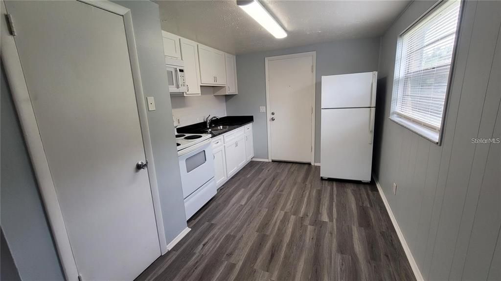 На продажу: $1,295,000 (0 спален, 0 ванн, 4212 Квадратных фут)