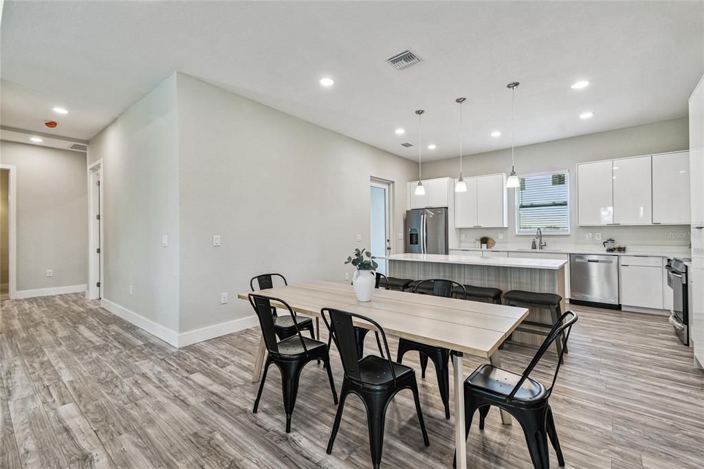 For Sale: $679,000 (4 beds, 2 baths, 2137 Square Feet)