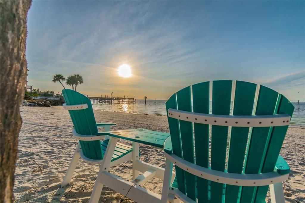 For Sale: $679,000 (4 beds, 2 baths, 2137 Square Feet)