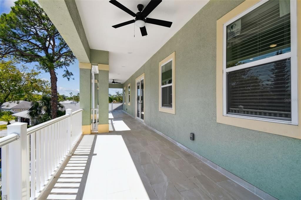 For Sale: $679,000 (4 beds, 2 baths, 2137 Square Feet)