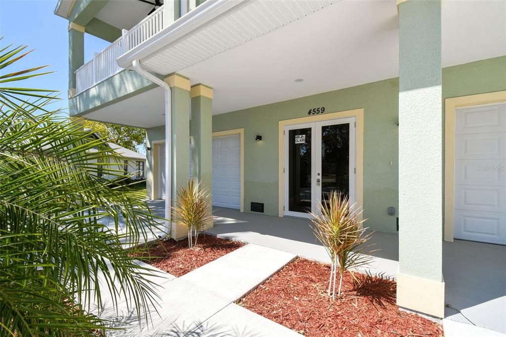 For Sale: $679,000 (4 beds, 2 baths, 2137 Square Feet)