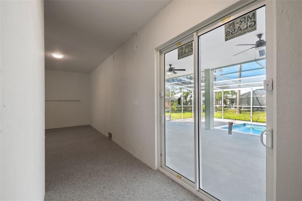 For Sale: $679,000 (4 beds, 2 baths, 2137 Square Feet)