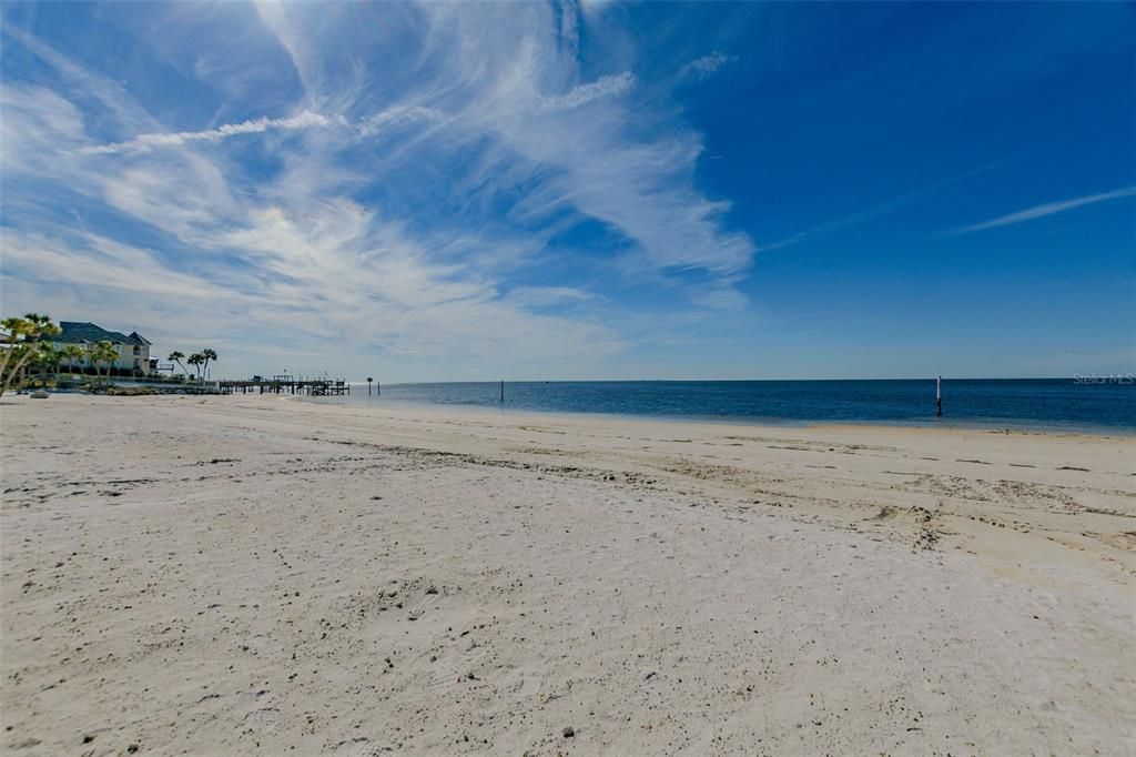 For Sale: $679,000 (4 beds, 2 baths, 2137 Square Feet)