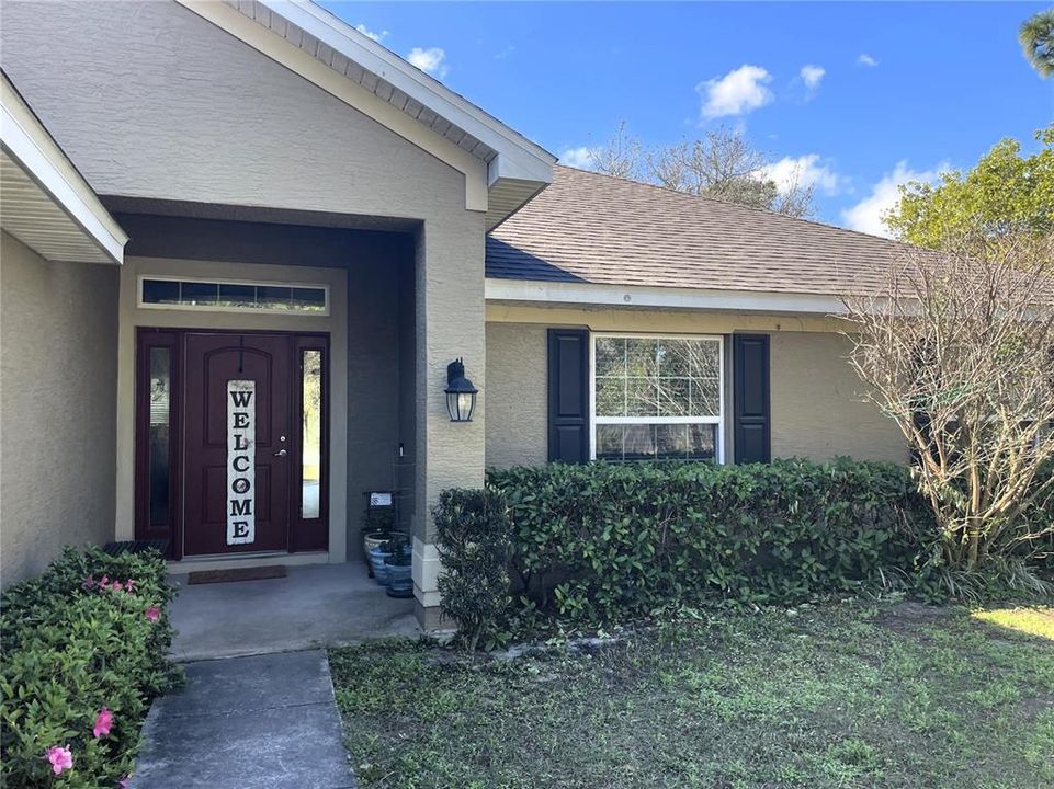 For Sale: $384,900 (4 beds, 2 baths, 1762 Square Feet)