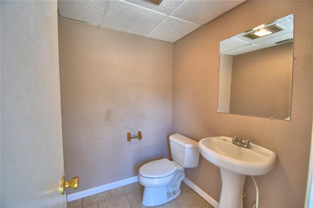 待售: $237,400 (3 贝兹, 1 浴室, 1509 平方英尺)