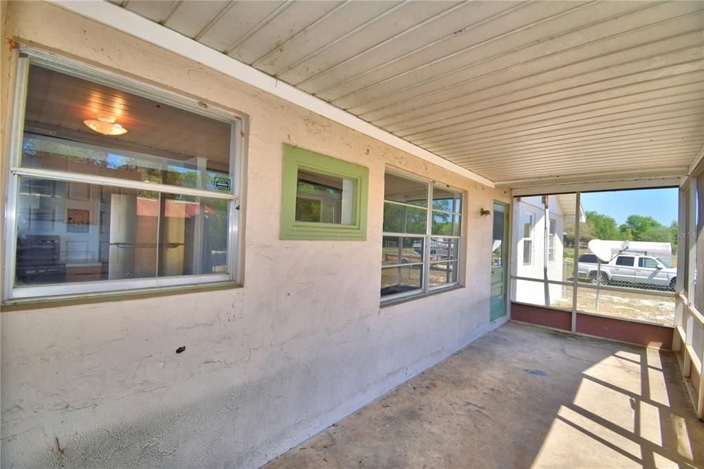 待售: $237,400 (3 贝兹, 1 浴室, 1509 平方英尺)