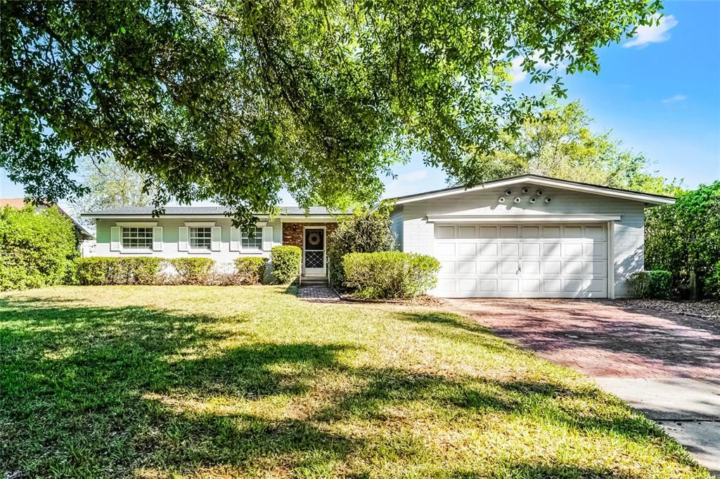 Recently Sold: $525,000 (3 beds, 2 baths, 1376 Square Feet)