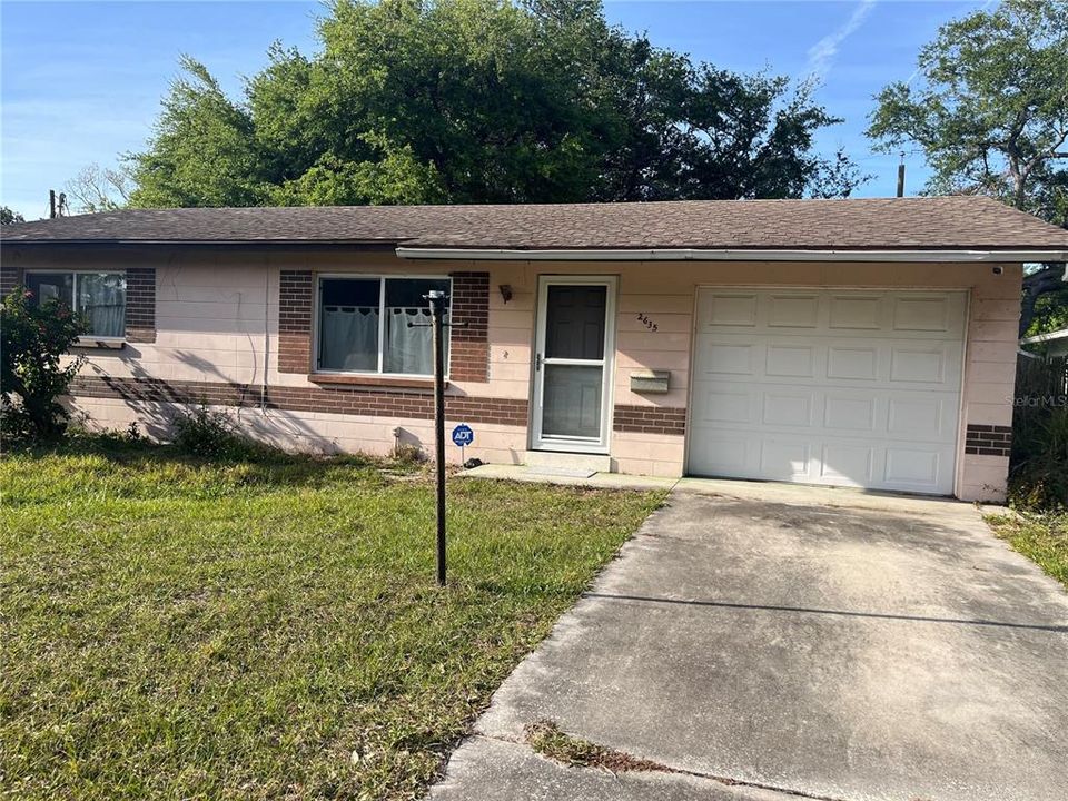 Недавно продано: $289,900 (2 спален, 1 ванн, 850 Квадратных фут)