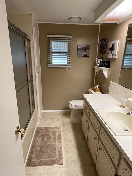 For Sale: $148,500 (2 beds, 2 baths, 1248 Square Feet)