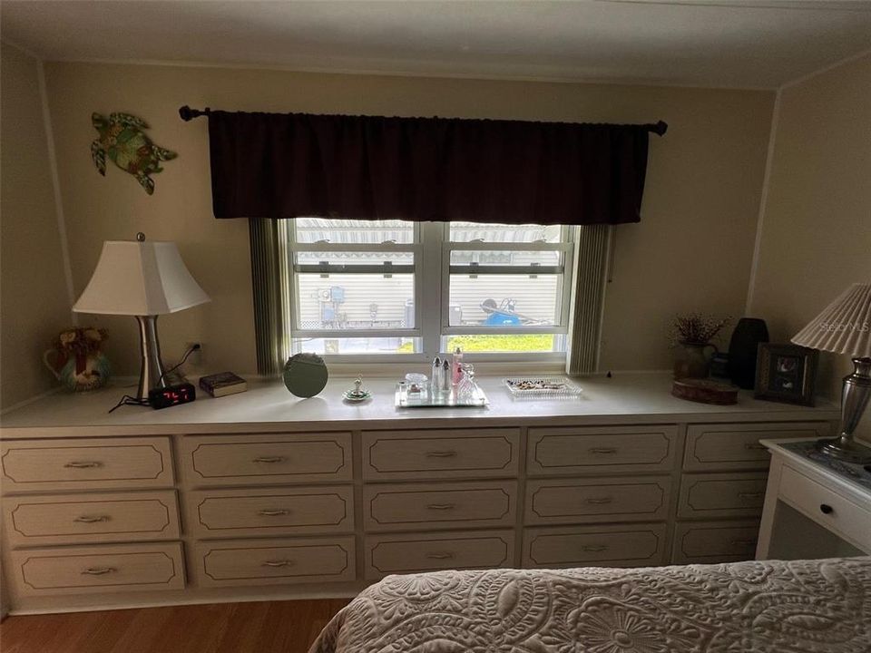 For Sale: $148,500 (2 beds, 2 baths, 1248 Square Feet)