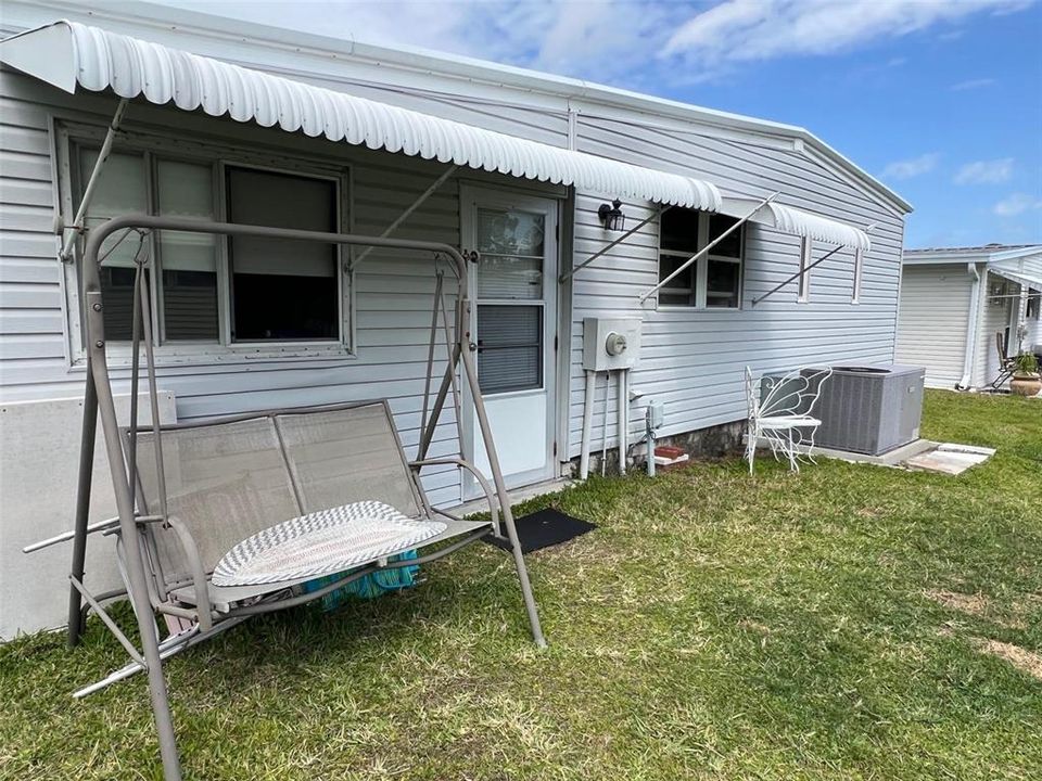 For Sale: $148,500 (2 beds, 2 baths, 1248 Square Feet)