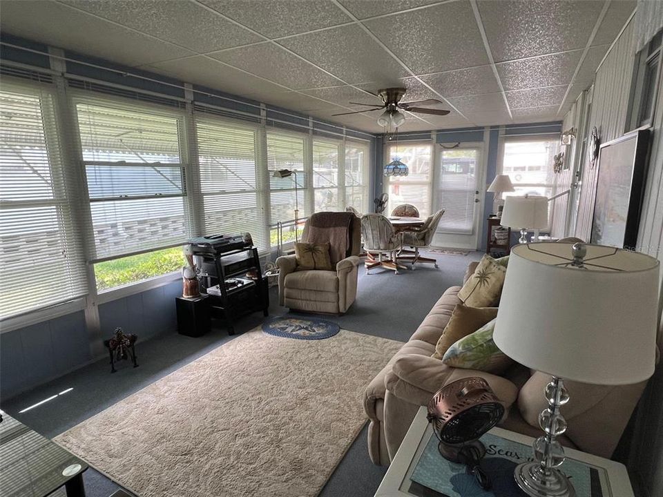 For Sale: $148,500 (2 beds, 2 baths, 1248 Square Feet)