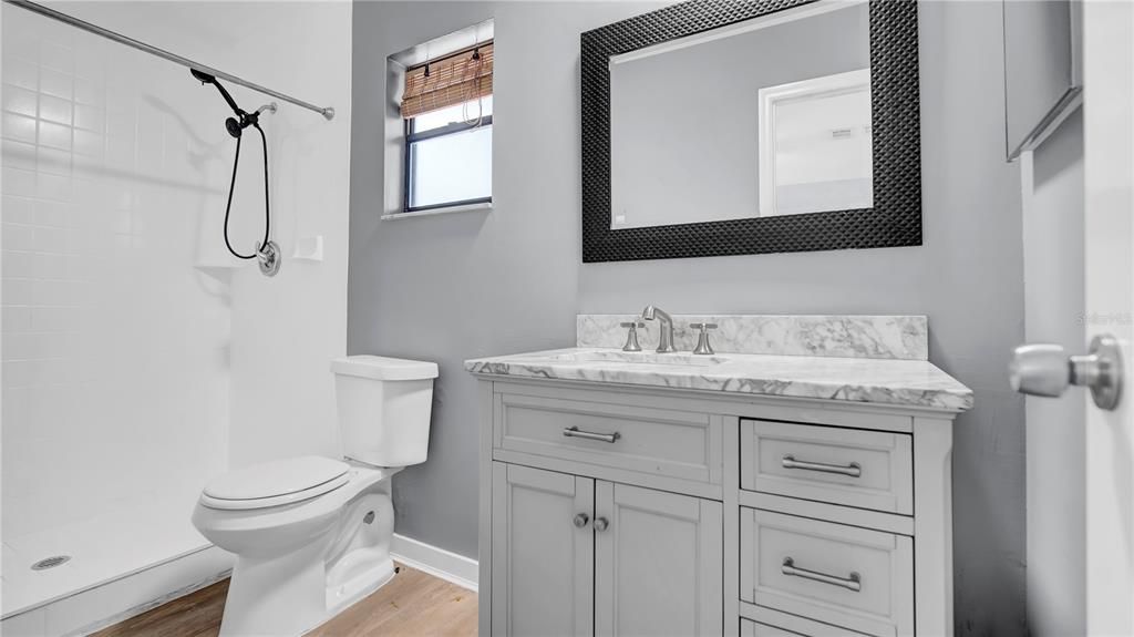 For Rent: $2,150 (3 beds, 2 baths, 1159 Square Feet)