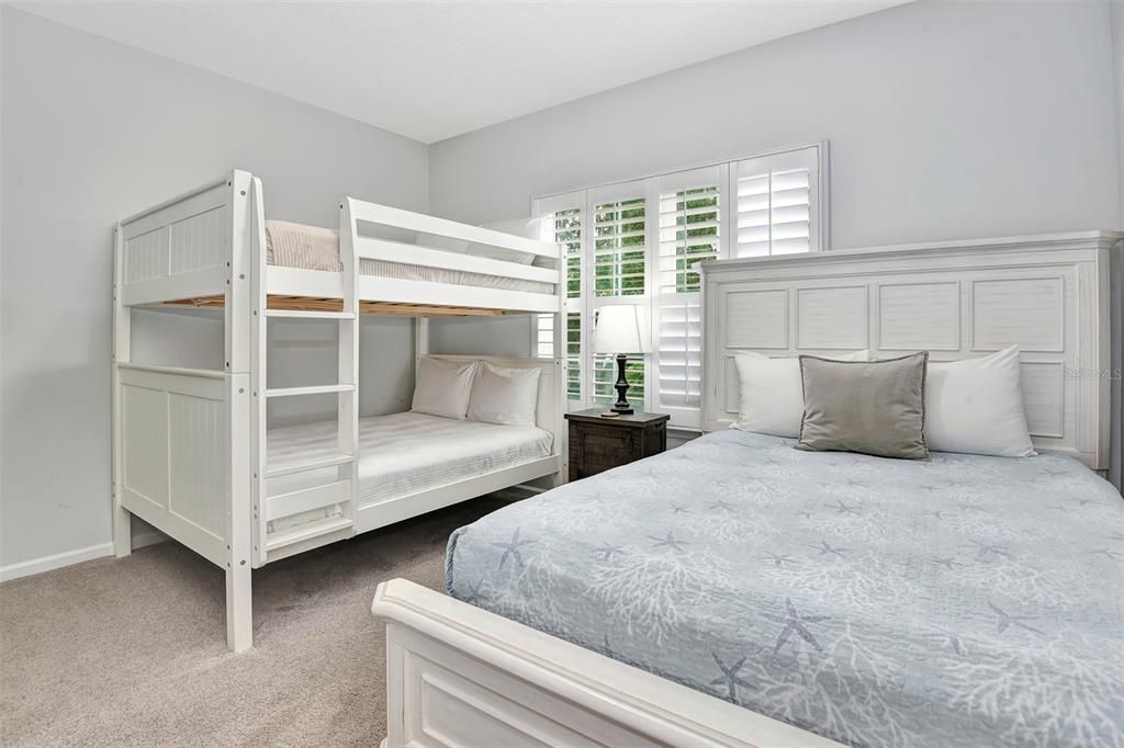 For Sale: $860,000 (4 beds, 2 baths, 2103 Square Feet)