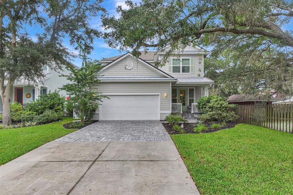 For Sale: $860,000 (4 beds, 2 baths, 2103 Square Feet)