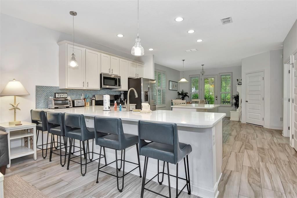 For Sale: $860,000 (4 beds, 2 baths, 2103 Square Feet)