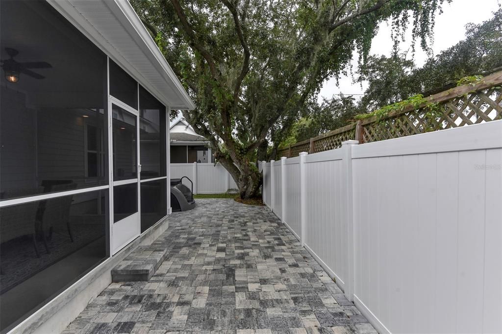 For Sale: $860,000 (4 beds, 2 baths, 2103 Square Feet)