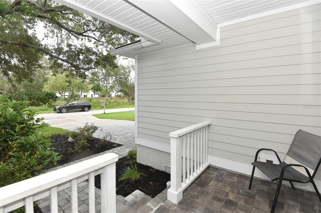 For Sale: $860,000 (4 beds, 2 baths, 2103 Square Feet)