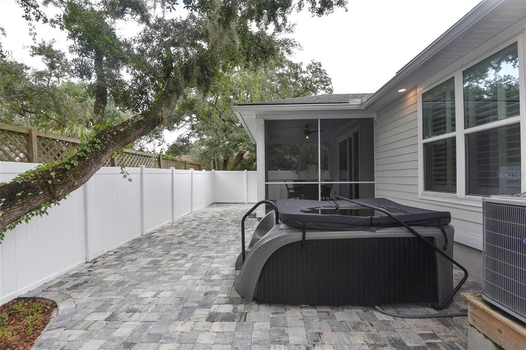 For Sale: $860,000 (4 beds, 2 baths, 2103 Square Feet)