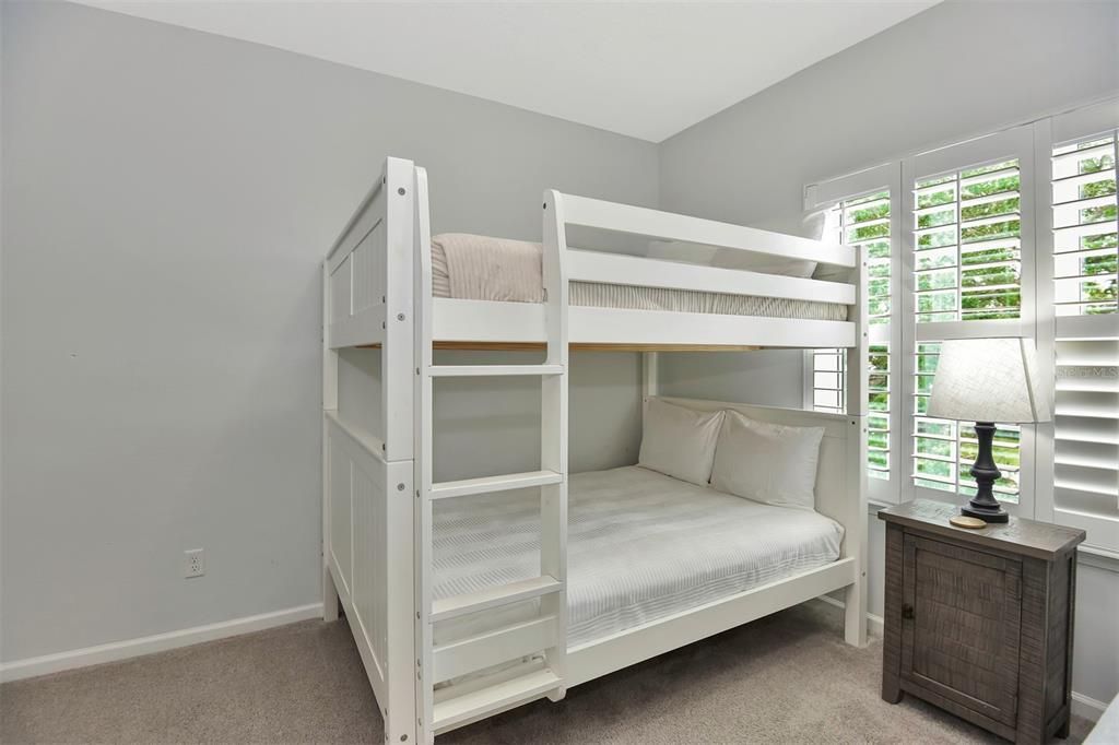 For Sale: $860,000 (4 beds, 2 baths, 2103 Square Feet)