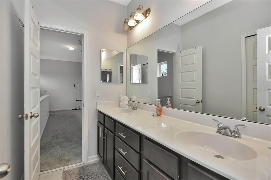 For Sale: $860,000 (4 beds, 2 baths, 2103 Square Feet)