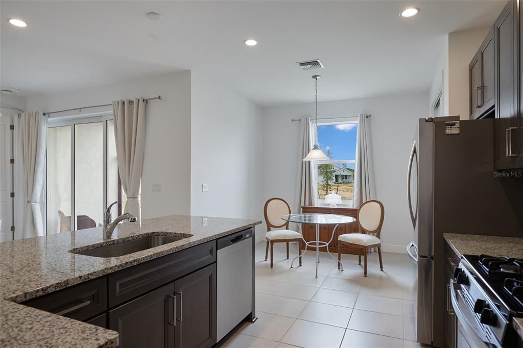 En Renta: $2,700 (3 camas, 2 baños, 1647 Pies cuadrados)