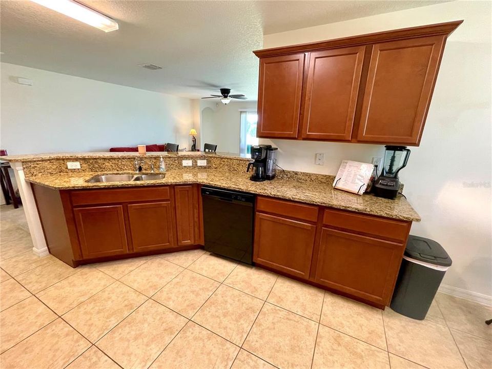 For Sale: $279,900 (3 beds, 2 baths, 1546 Square Feet)