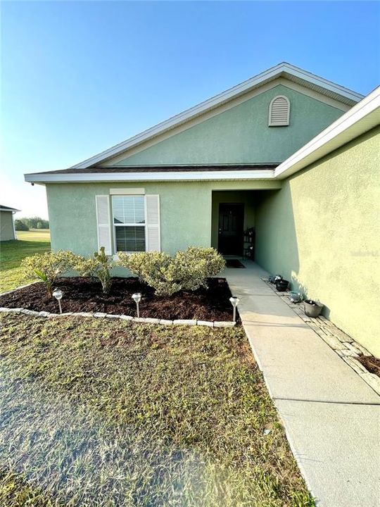 For Sale: $279,900 (3 beds, 2 baths, 1546 Square Feet)