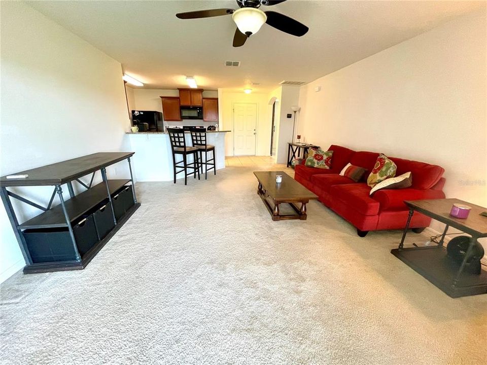 For Sale: $279,900 (3 beds, 2 baths, 1546 Square Feet)